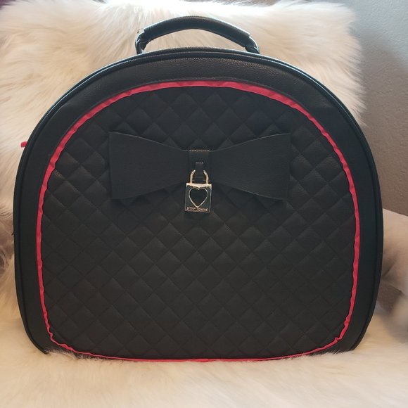 Meet your Posher, Audrey - Picture 12 of 16